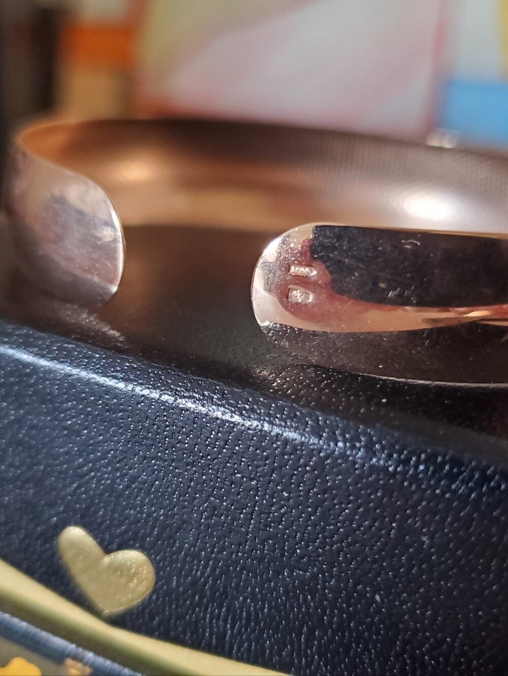 585 Gold Bangle - Picture 10 of 10